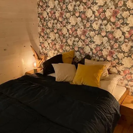 펜션 Gemuetliches Holzhaus Am *