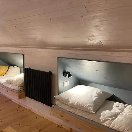 Gemuetliches Holzhaus Am 펜션 바린