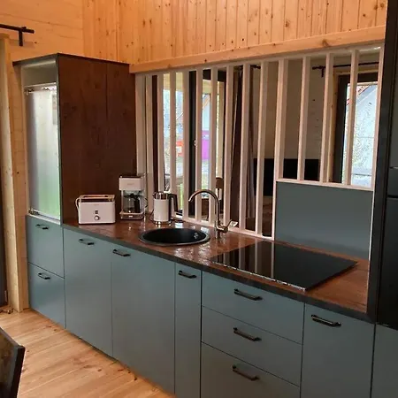 Gemuetliches Holzhaus Am 펜션 바린