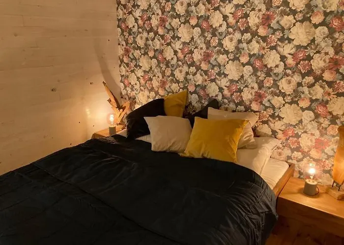 Nyaraló Gemuetliches Holzhaus Am *