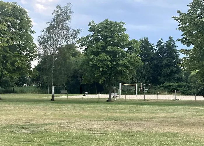 Nyaraló Gemuetliches Holzhaus Am